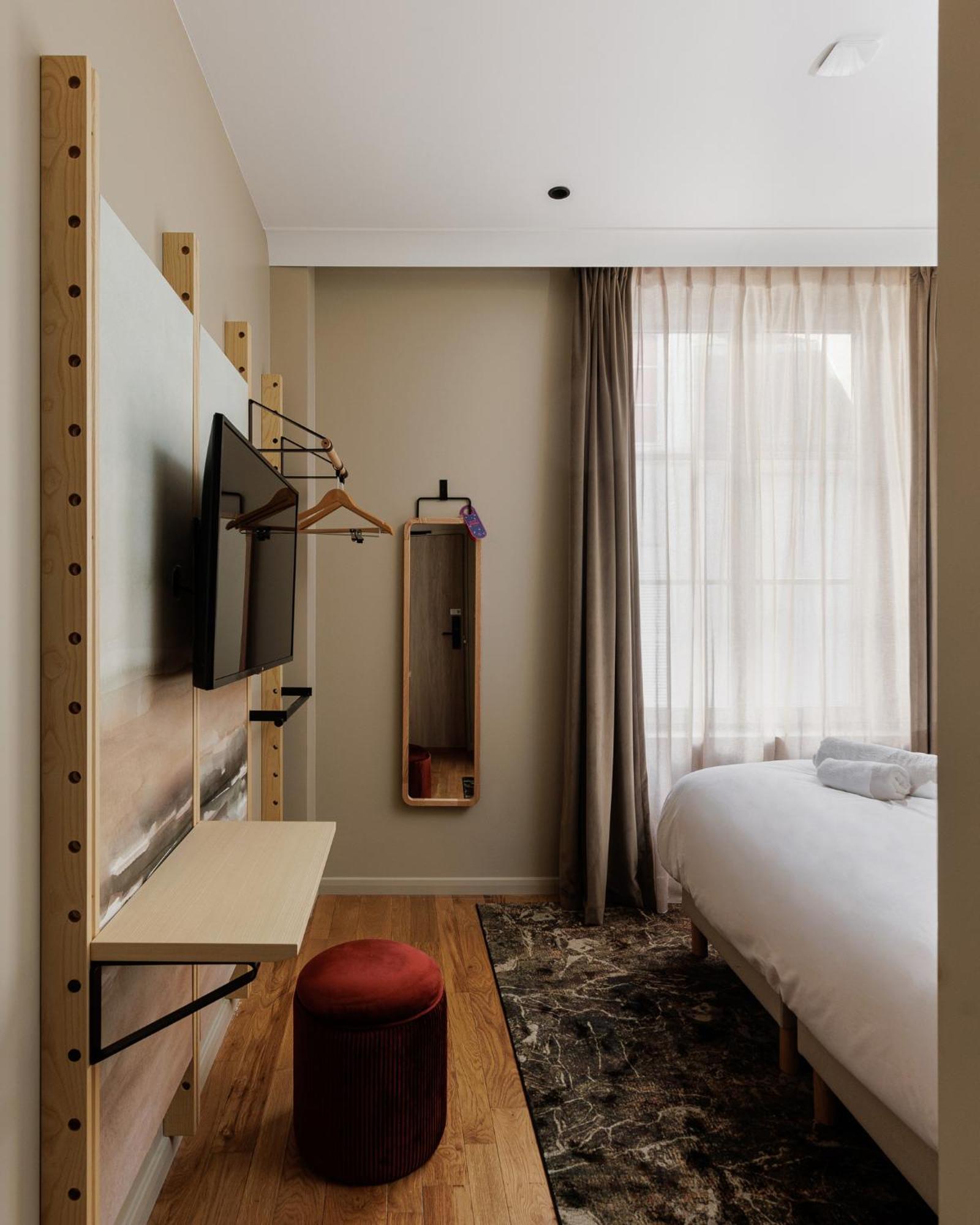 Hotel Des Sept - Entree Autonome, Reception En Ligne - Encore Mieux Orleans Exterior photo